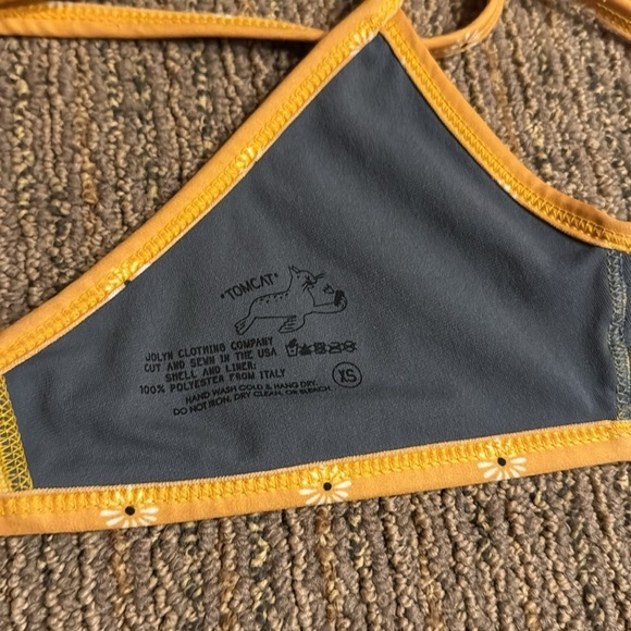 Jolyn Bikini Set in XS print Andy bottoms tomcat top flowers mustard - Picture 9 of 13